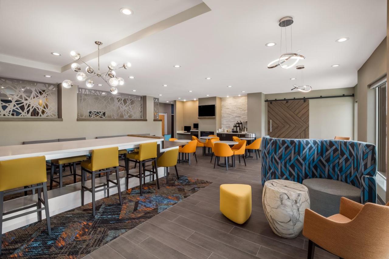 La Quinta Inn & Suites By Wyndham Sulphur Lake Charles Экстерьер фото